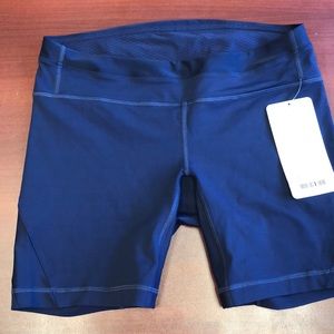 Lululemon Clip-in Shorts size 10